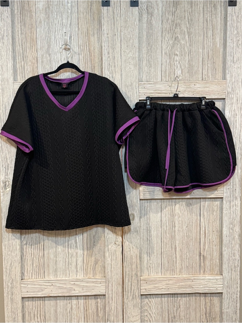 Rebel Raven Black Knit Two-Piece Short Set with Purple Trim Sz 2XL